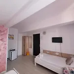 Casa Octaral