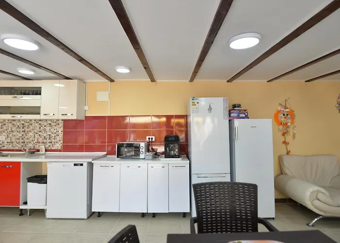 בית אירוח Casa Octaral *