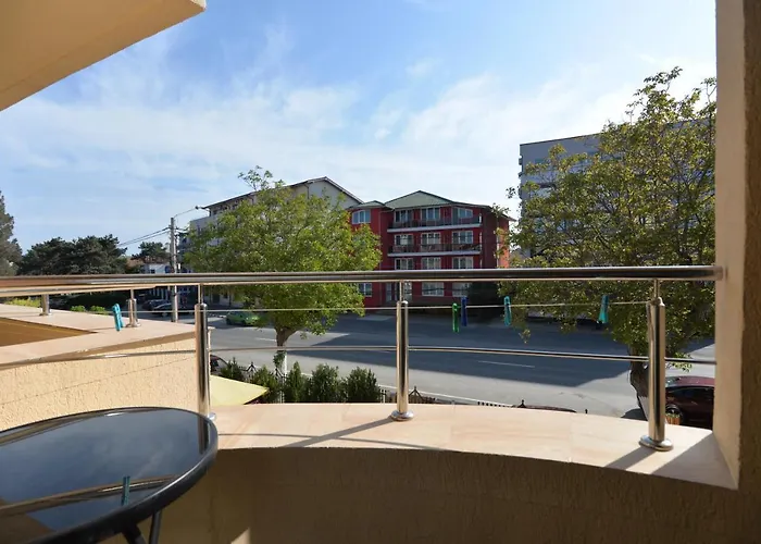 בית אירוח Casa Octaral *